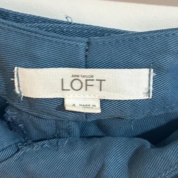 Ann Taylor LOFT Cargo Pant - Picture 3 of 3